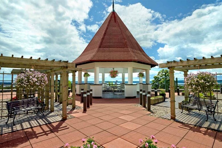 Rooftop-Garden-1